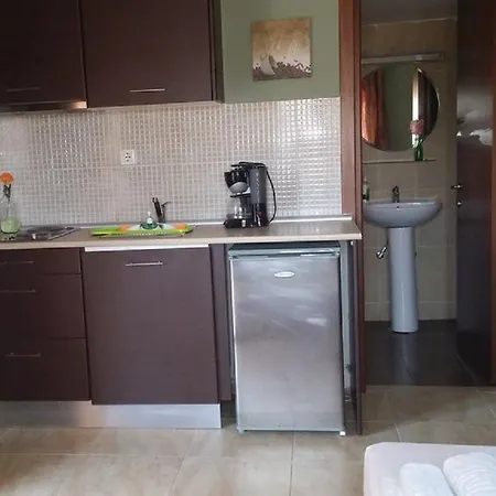 Yanna Apartment *