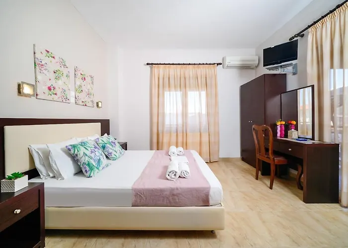 Yanna Apartment